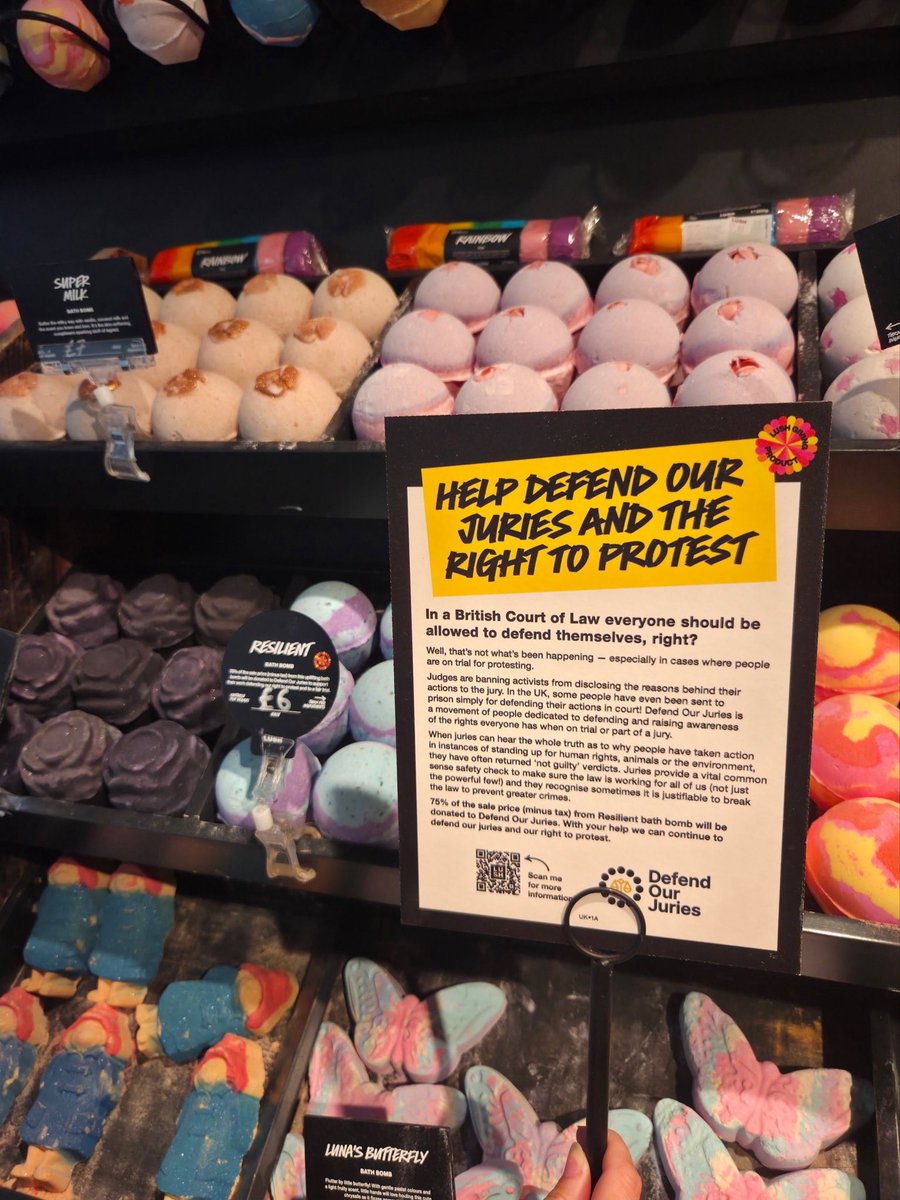 DefendOurJuries's tweet photo. SPOTTED IN PETERBOROUGH

Resilient bath bombs are available in LUSH branches across the UK, and the photos are still coming in from Defend Our Juries supporters everywhere 🛁

75% of retail sales will help to Defend Our Juries.

Get yours here or in-store: https://t.co/PGn8YpIZ9e https://t.co/F0qDCihA7a