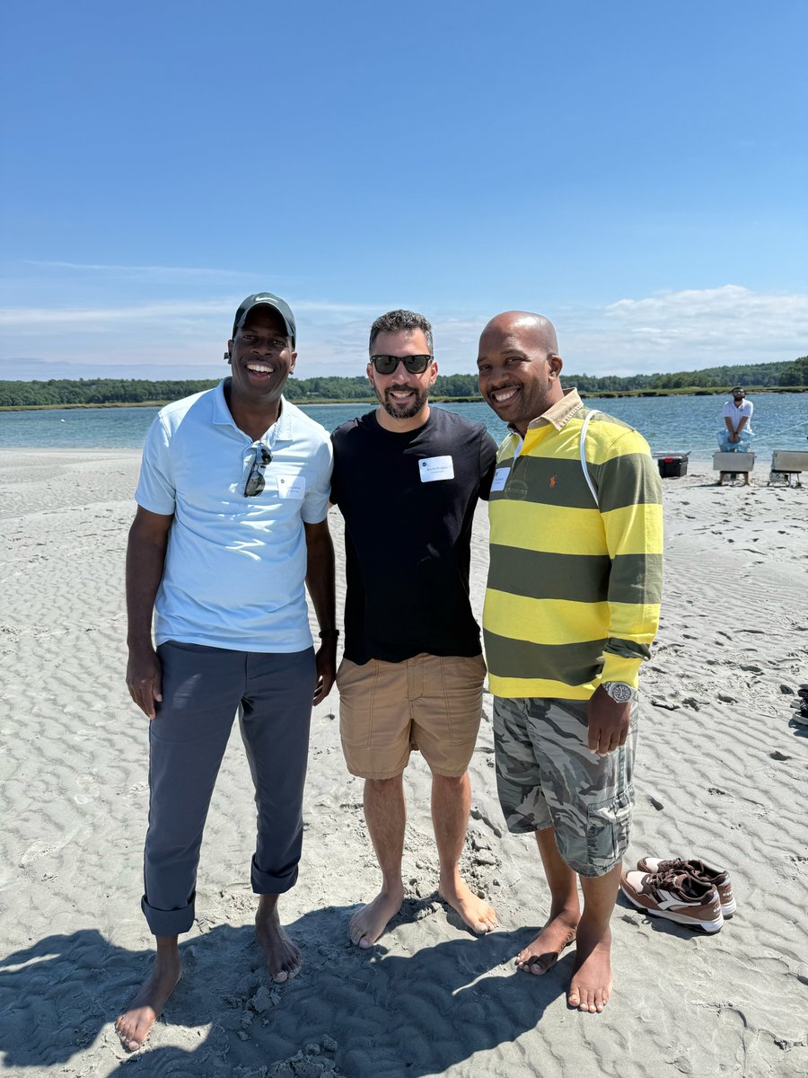 c12cne's tweet photo. Some folks celebrate in ballrooms with overcooked chicken...😱🤣

...we enjoy our fellowship on our own private sandbar!

#greatbusiness #GreaterPurpose #NewEngland #C12 https://t.co/UBe3XEOWrk