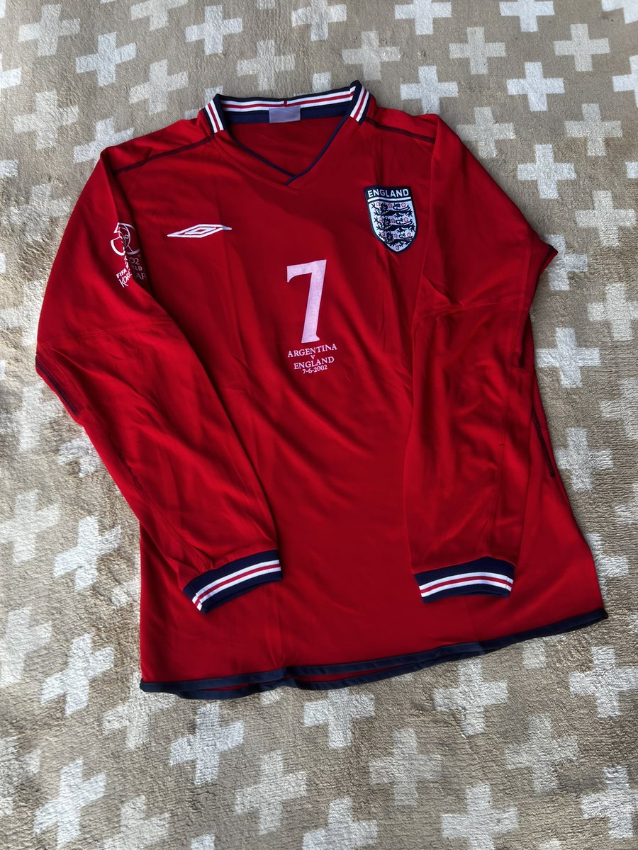 kkcollection17's tweet photo. THRIFT JERSEY 🔥🔥
LARGE 
APP/📞
0743710053 https://t.co/bTBPYIFICJ