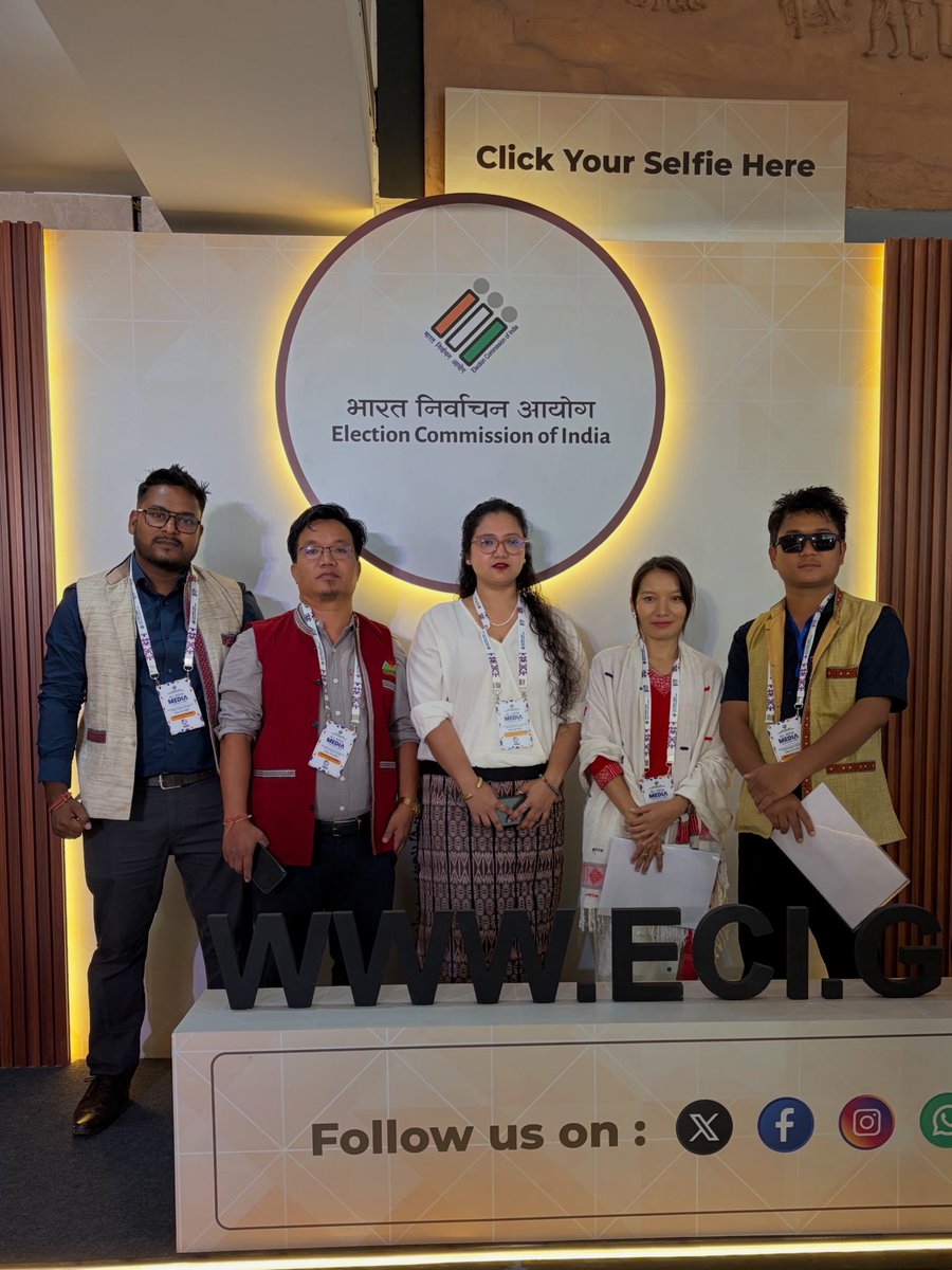 sndp826's tweet photo. Attended the inspiring All India Media Conference at IIIDEM, Dwarka, today! It was a privilege to engage with media professionals from across the nation. It was also a pleasure meeting Chief Election Commissioner Shri Gyanesh Kumar.
#MediaConference #ECI #Delhi #Journalism https://t.co/lLqH7CsRb7