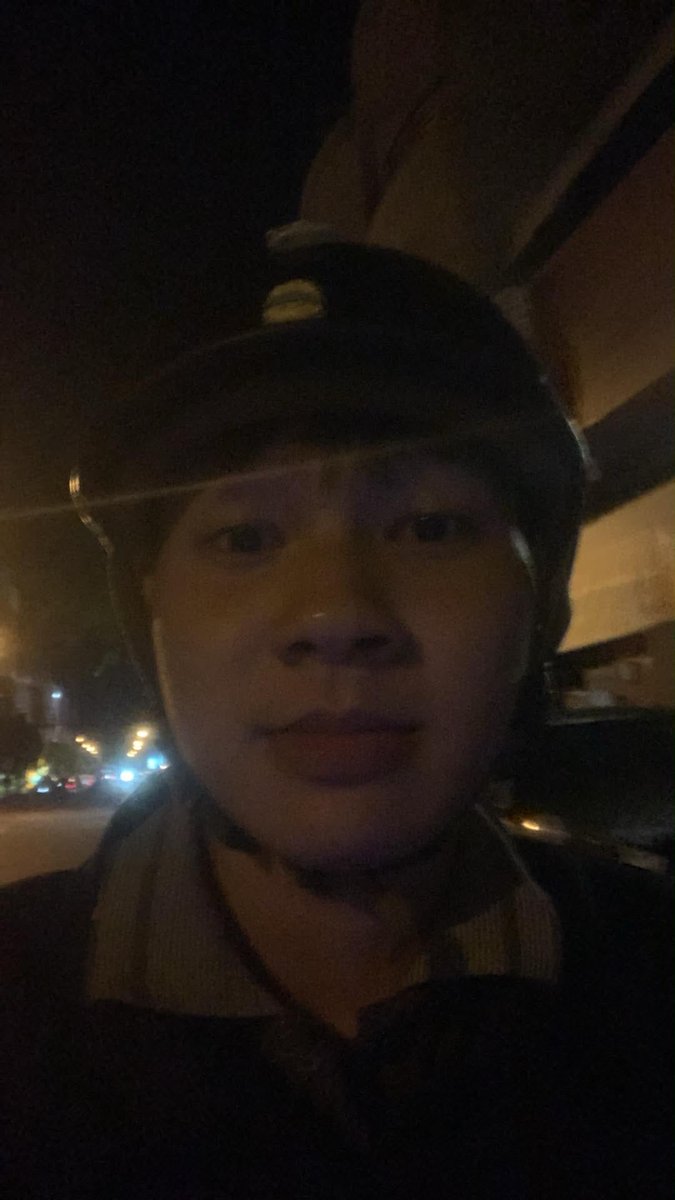 luong10102004's tweet photo. nha trang lên xe let go https://t.co/LBLG18TGBZ