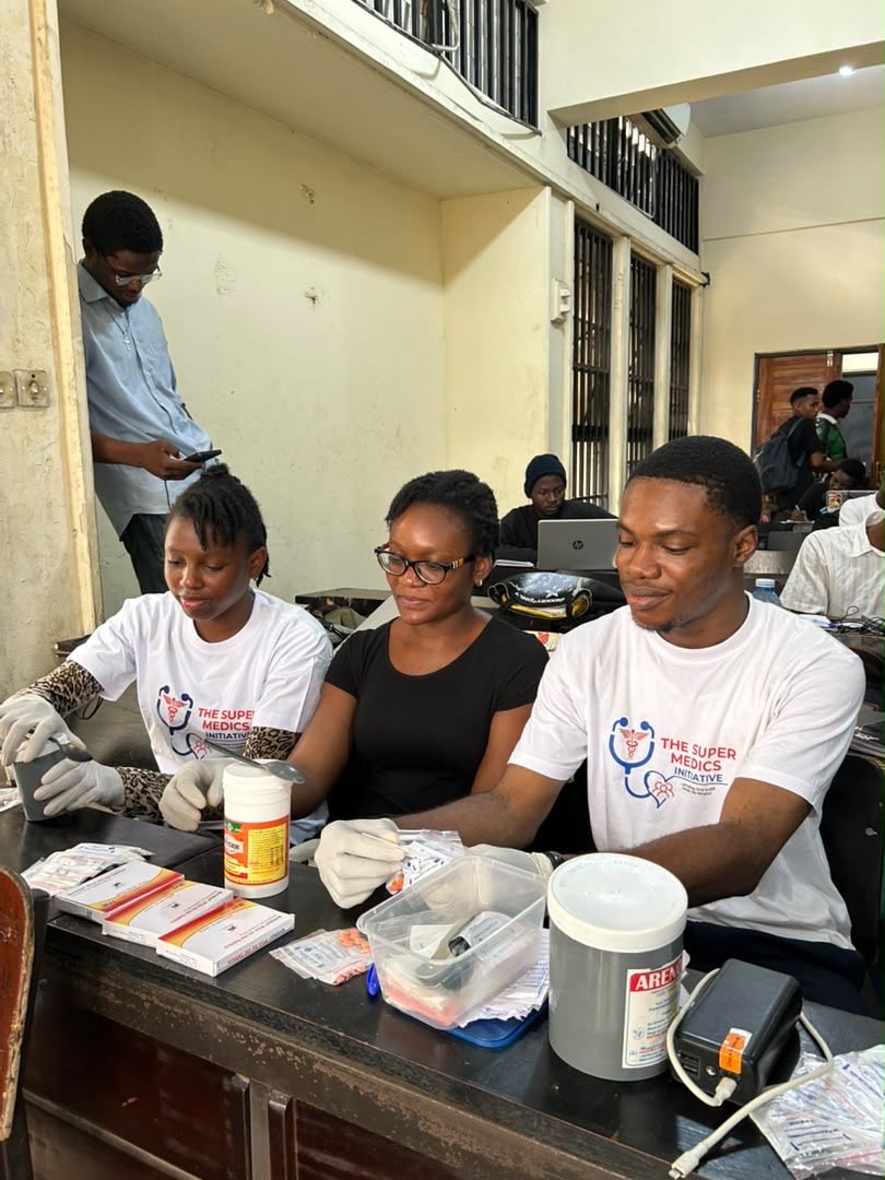 tsminitiative_'s tweet photo. Another successful outreach in the books!💙

Day 2 of our Second Anniversary outreach series brought us to SEES-Unilag, where we had the privilege of promoting healthier living within the campus community. https://t.co/DqCtNHf2Ee