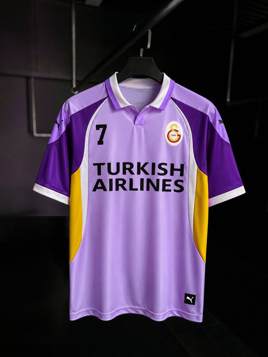 FRTFCN's tweet photo. #Galatasaray
#GsStore
#PumaTürkiye
@GalatasaraySK
@GSStore
@PUMATurkiye https://t.co/EzDWbsndgL