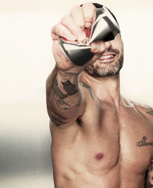 letmefeedonyou's tweet photo. marc jacobs for diet coke (2013) https://t.co/WrvVxN8H1z