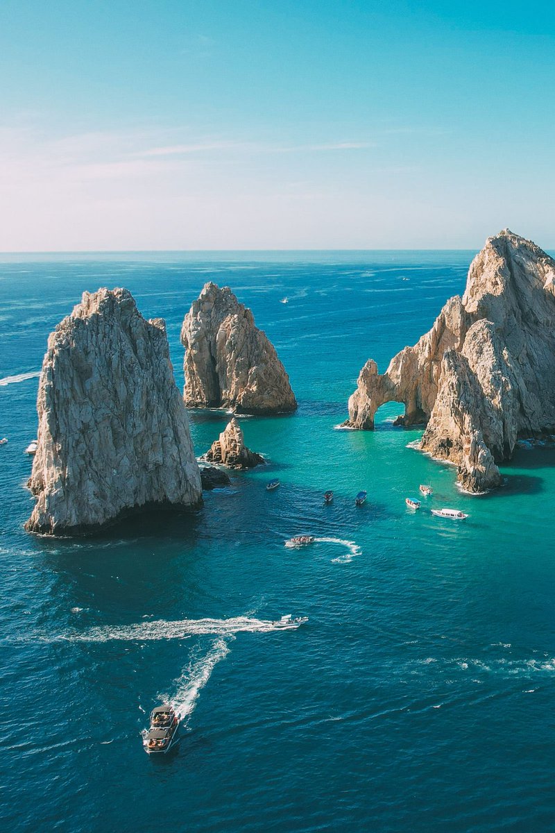 Mani0484's tweet photo. @Felipe003148095 @Sebbasglm De verdad crees q un Mexicano voltea a ver los paisajes de Argentina, cualquier estado de México tiene mas riqueza natural y sobre todo cultural que toda argentina, por eso nadie los visita mientras que México recibe de turismo lo equivalente a toda la poblacion argentina https://t.co/qRZyKbVW8E