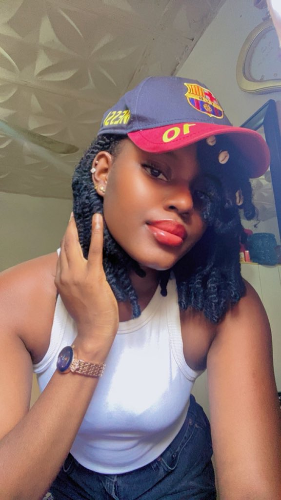 abimbola271709's tweet photo. Your week in four picture…
Please quote 
Don’t air me 😩😩 https://t.co/CP2nu5b7mm