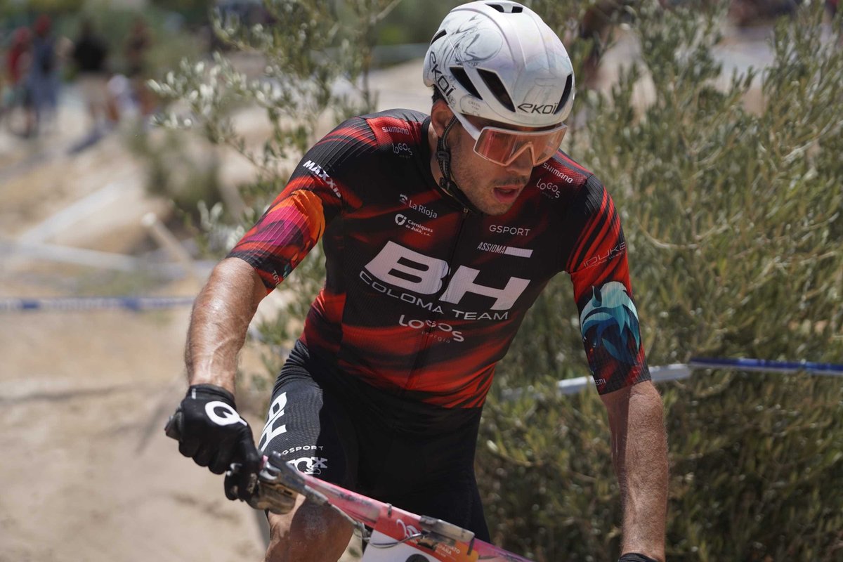 mtbymas's tweet photo. Arroyomolinos acoge del 17 al 19 de julio el Campeonato de España XCO-XCR 2026. Circuito de 5,1 km y 185 m+ para carreras rápidas y técnicas.
Streaming el domingo en YouTube (Tr3ce Bikes). #XCO #MTB #Ciclismo #CEXCOArroyomolinos26
https://t.co/p13XD2XPtZ https://t.co/t5bXJfHIP0