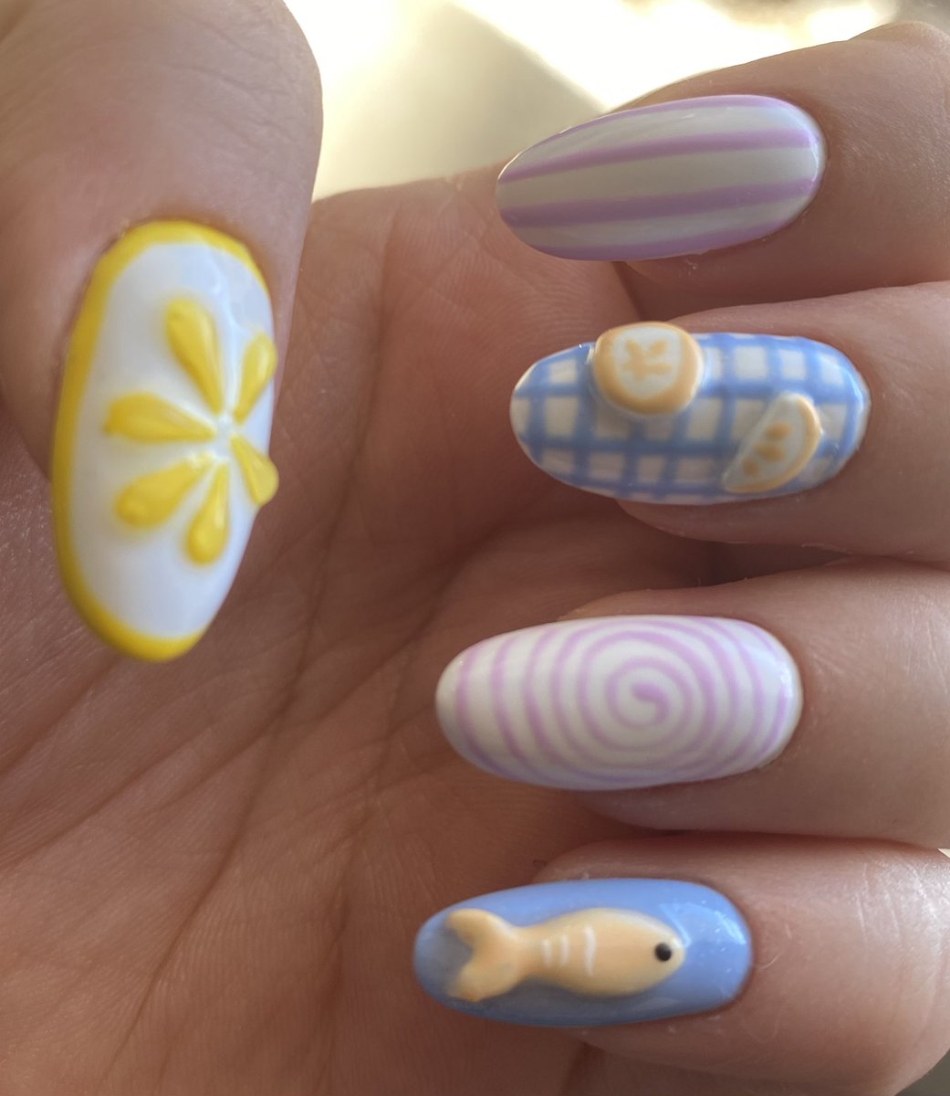 NETC0RE's tweet photo. summer nails 💅🏖️ https://t.co/Q6RmyWLyGh