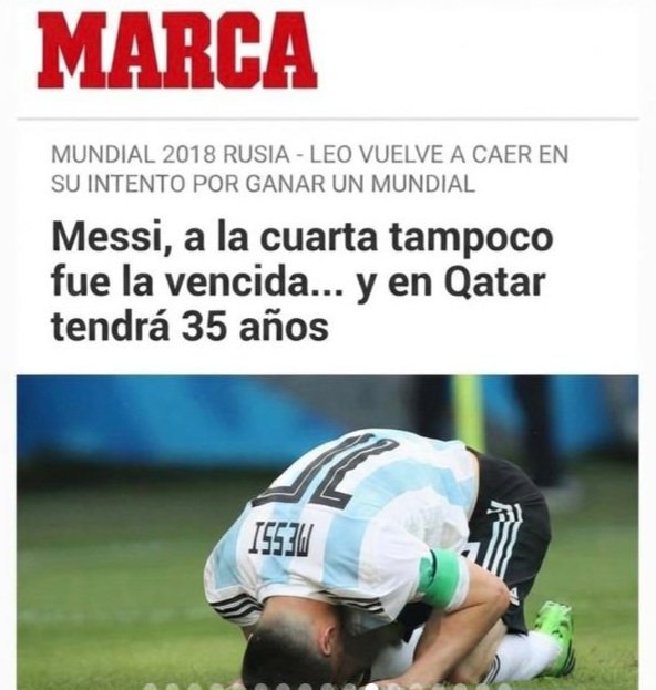 JorgeBarrazaOK's tweet photo. Titular del diario deportivo madridista hace 8 años. ¡La felicidad que tenían...! https://t.co/zVcU2h4BFy