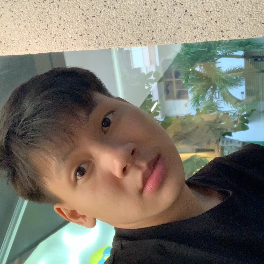 luong10102004's tweet photo. ngủ khò khò https://t.co/1YttRjgNcL