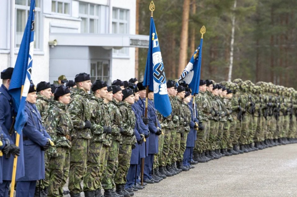 TallbarFIN's tweet photo. Finnish Air Force swastika is real history but it's not a Nazi symbol adopted from Germany.

It originated before Nazism, had a different meaning, and cannot be understood without its historical context.

History deserves context - not propaganda. https://t.co/bwgUIU6UWq