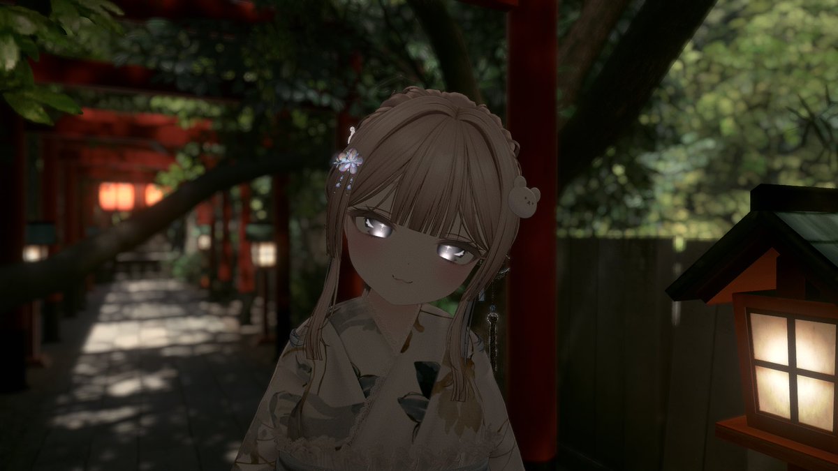 iyu_desu's tweet photo. 神社と花火⛩🎇 https://t.co/dDO14IMZEv