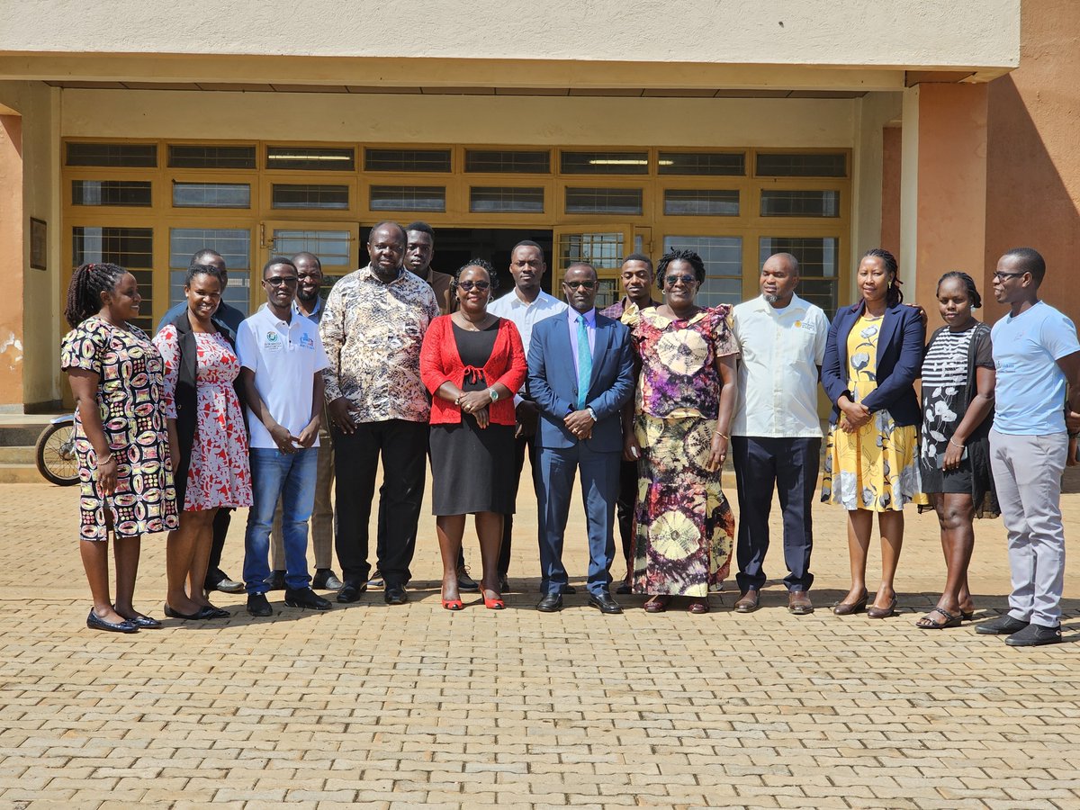 GuluLibrary's tweet photo. Building stronger libraries through collaboration, innovation and shared experience. https://t.co/0cn9W3H4ST