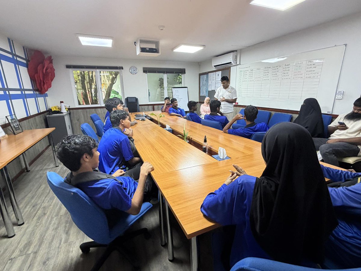 DhangethiSchool's tweet photo. Our Grade 10 students had an insightful exposure trip to Centara Resort where they attended an informative session.
We sincerely thank the management and staff of Centara Resort for their warm hospitality and for providing our students with this memorable and enriching experience https://t.co/lB4FmwLm5E