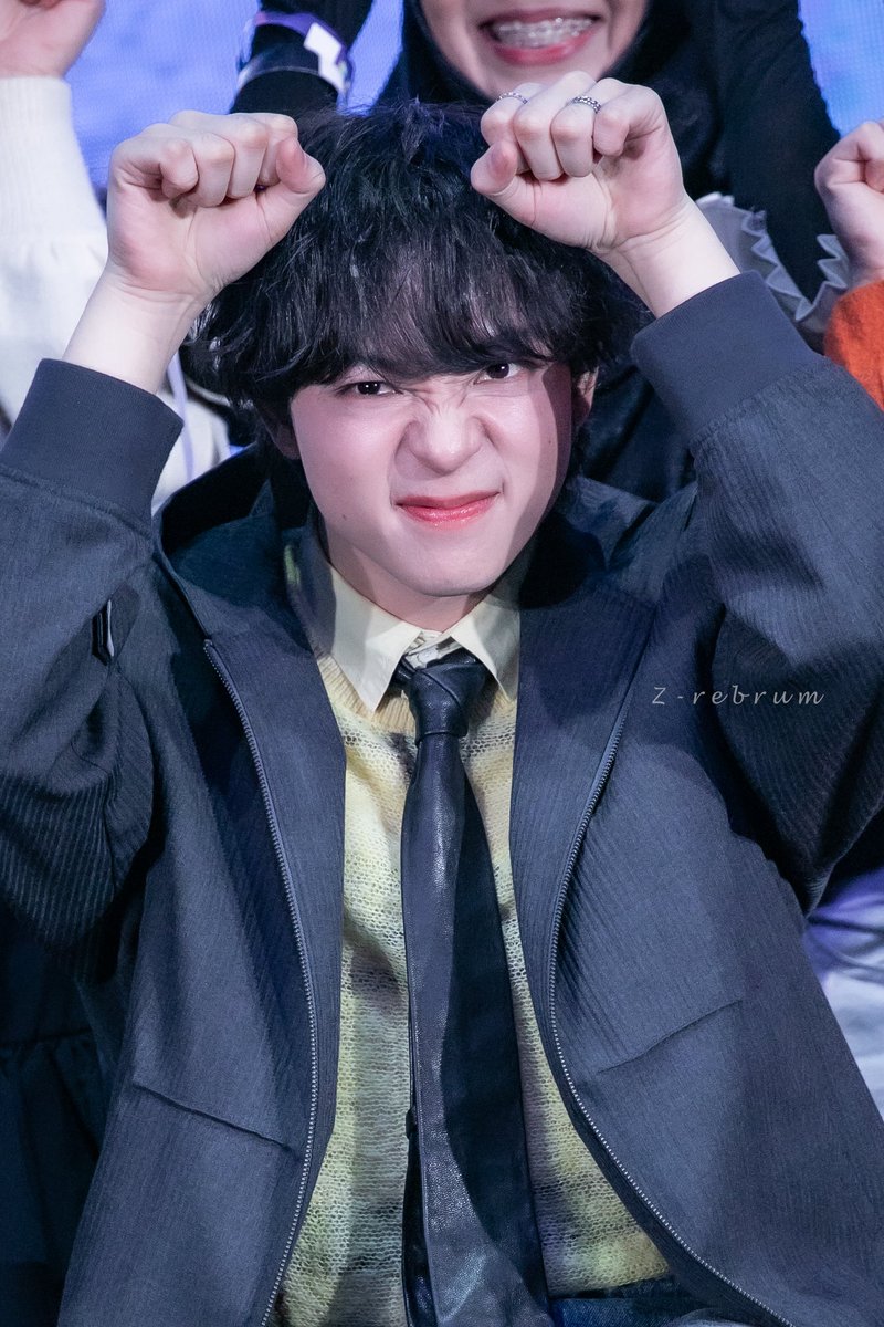 _zrebrum_'s tweet photo. แสบที่สุดดดดดดดด 

#ซอโซ่ล่ามธีร์ตอนแรกมาแล้ว 
#บาสเด็กอ้วนที่แท้จริง #bbasbyZ https://t.co/QbpEspR3I2