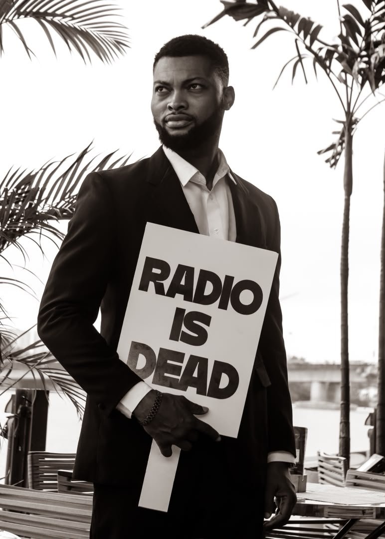 Orinzy10's tweet photo. The people calling radio dead still smile when they hear an old jingle they haven’t
heard in years. #RadioIsDead #RadioIsNotDead https://t.co/P5gJv5e5Uw