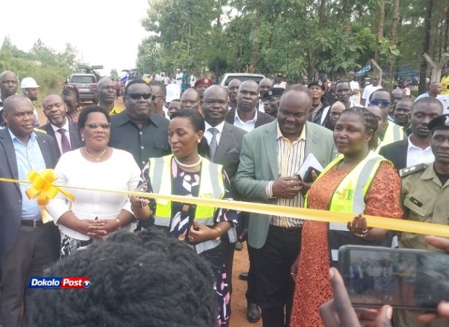 dokolopost's tweet photo. State Minister for Local Gov't @JustineNameere launched the 12.7km Alwitmac–Awiri–Asalim Road under RUDSEC in Dokolo and was named "Akot" after rain fell during her visit, ending a prolonged drought. She was joined by Dokolo North MP Joseph Jones Ogwal, WMP Sarah Aguti. https://t.co/c9vR8Su8kC