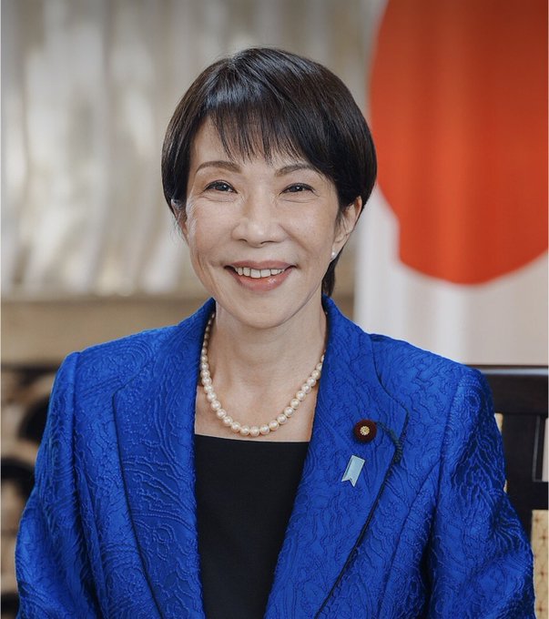 isaacrrr7's tweet photo. 🚨 ÚLTIMA HORA: 🇯🇵 Japón acaba de aprobar una ley que castiga con hasta 2 años de prisión o multas de hasta 200.000 yenes a quien profane, dañe o queme públicamente la bandera nacional.

¿Apoyas esta decisión patriota de la nueva primera ministra de Japón? https://t.co/hHF0zzji3p