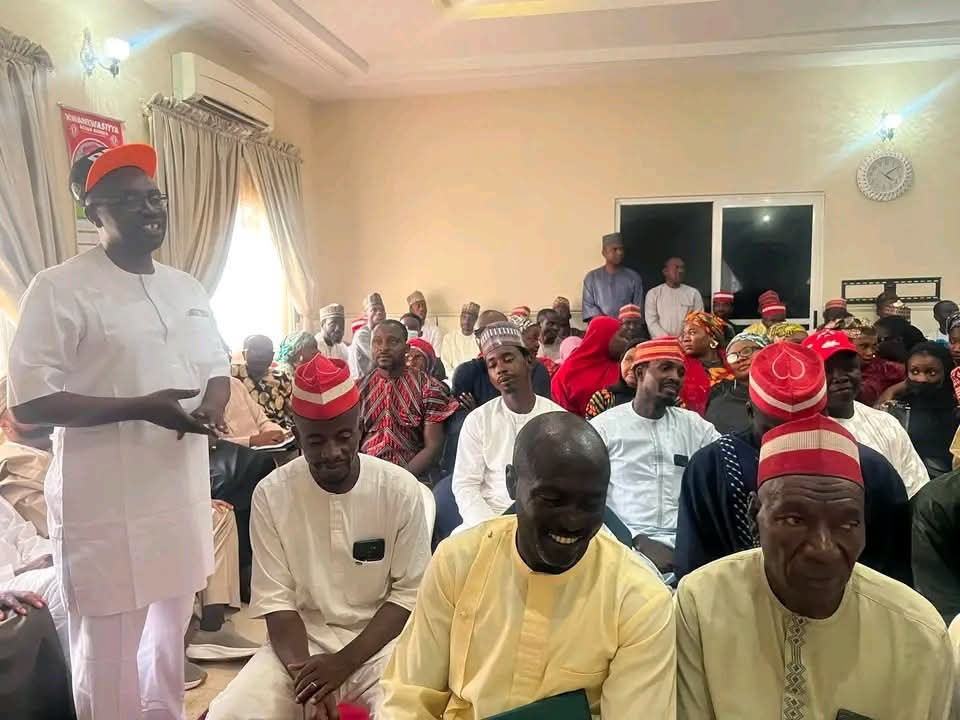 KKSY_Reporters's tweet photo. The NDC Vice Presidential Candidate and Grand Leader of the Kwankwasiyya Movement, Engr. Dr. Rabiu Musa Kwankwaso, is currently presiding over an important meeting with NDC/Kwankwasiyya stakeholders from Kaduna State in Kaduna.

The meeting is focused on strengthening the Party, fostering unity among stakeholders, and discussing strategic plans aimed at advancing the party's objectives ahead of the 2027 general elections.
Date: 17 July 2026