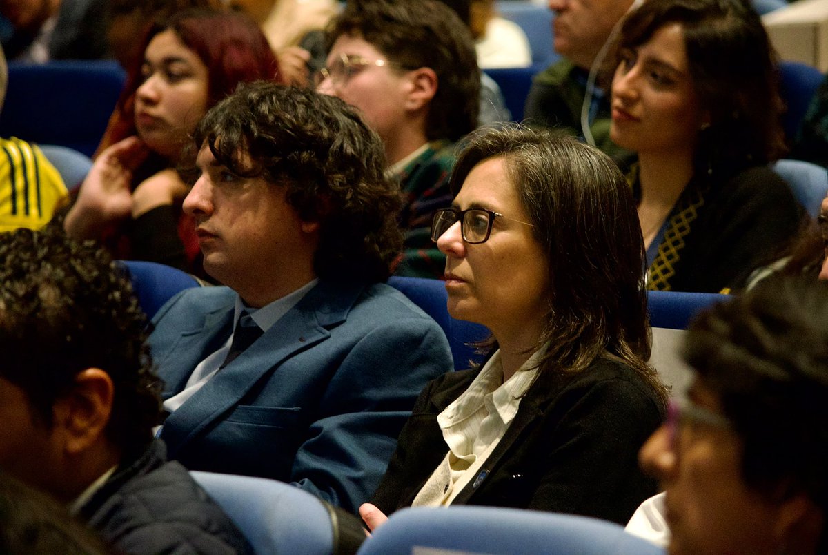 CGR_Colombia's tweet photo. 🚨Entre 2022 y 2026 fortalecimos la vigilancia sobre los recursos del #OCADPaz mediante auditorías, actuaciones especiales y seguimiento a proyectos críticos. Las actuaciones en 170 entidades dejaron 457 hallazgos administrativos, 276 con incidencia fiscal, 433 disciplinaria y 65 penal, por una cuantía superior a $1,10 billones.
#EntreLaFirmaYLaRealidad
#RendicionCGRpaz