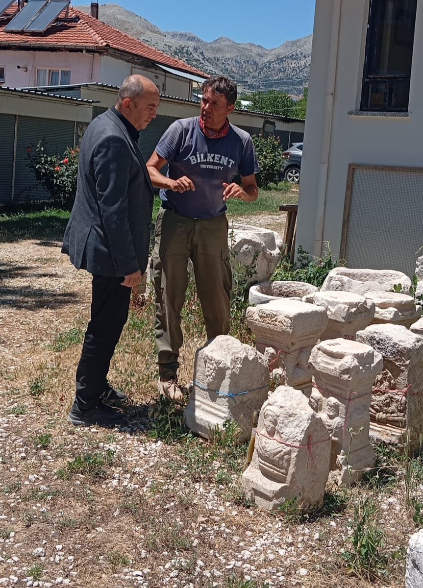 burduriktm's tweet photo. İl Kültür ve Turizm Müdürümüz Sn. Mustafa TOKAT, Sagalassos Antik Antik Kenti kazı alanını ziyaret ederek Kazı Başkanı  Dr. Öğr. Üyesi Peter Talloen ve kazı ekibiyle bir araya geldi.
@TCKulturTurizm
@MehmetNuriErsoy
@Burdurvalilik https://t.co/ck8ssaIMjN