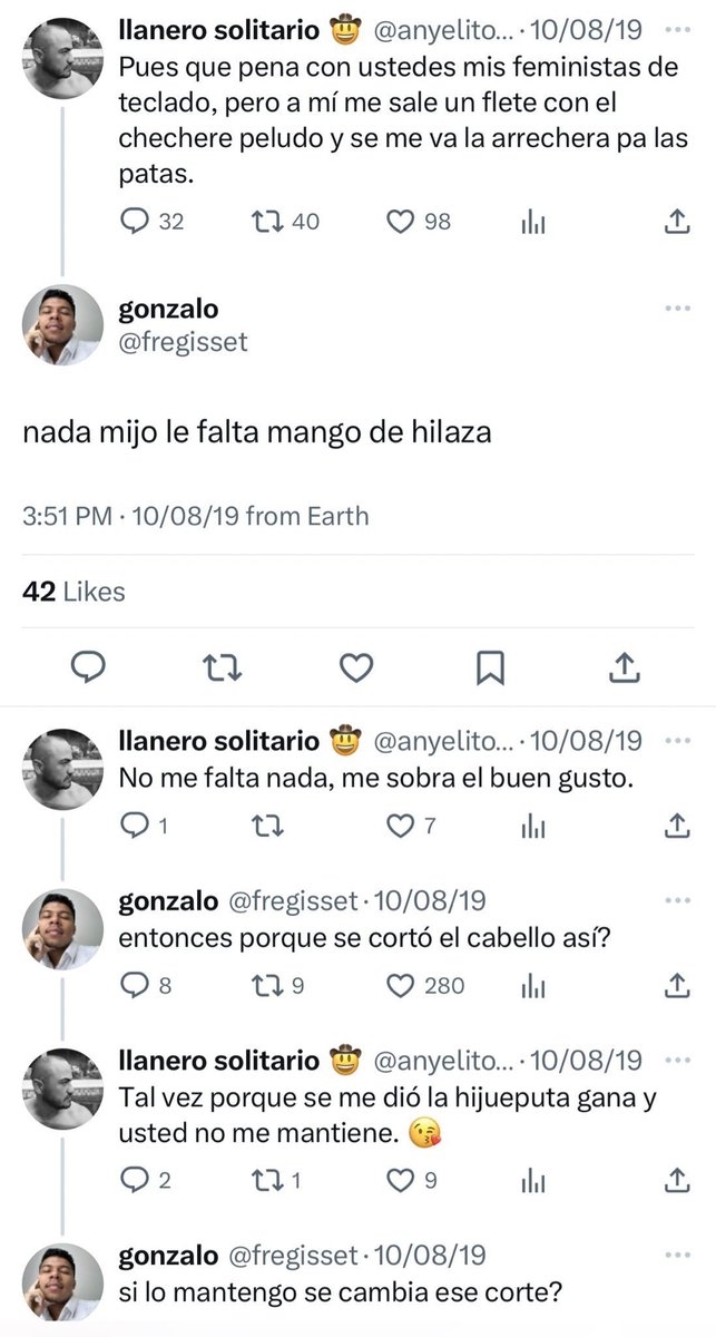 marcelapalmap's tweet photo. Uds me ven a mí normal, pero a veces me acuerdo de esta interacción en tw y me río sola JAKSHSK https://t.co/4Kok8kZHJW