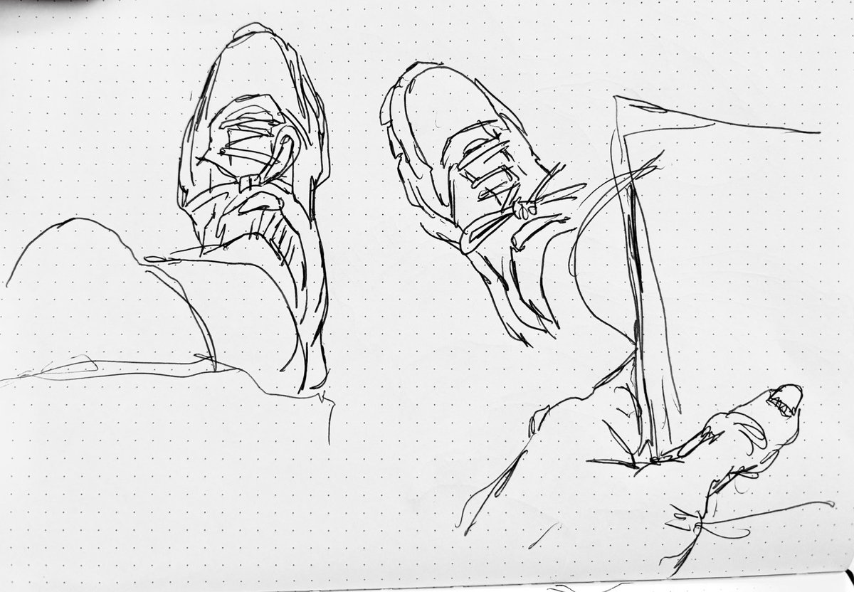 ca9i93's tweet photo. I’ve completely forgotten how to draw shoes 😭 gonna have to work on that… https://t.co/cgYhrcTEAA