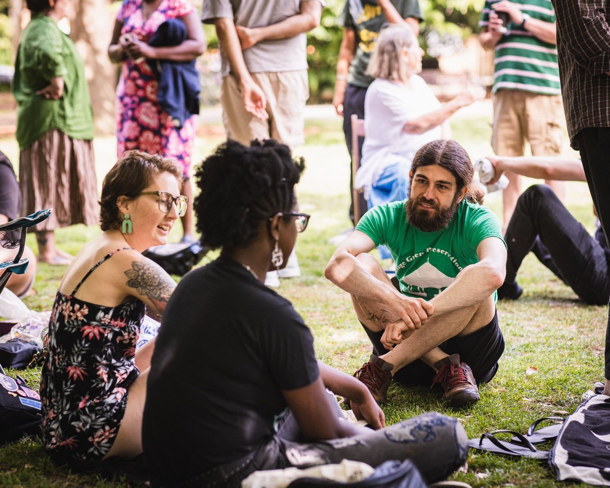 BarnetGreens's tweet photo. Sometimes you need to have a little fun in the sun, and the Barnet Greens are experts at it! 

To change the world, you sometimes need to stop &amp; let your hair down ⛱️

Victoria Park was just the place for our amazing members to do just that! 💚

https://t.co/xVIgHxtl2L https://t.co/MmRghgKoPc