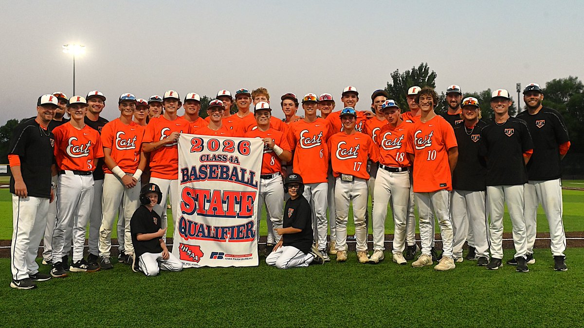 SCEastBaseball's tweet photo. Black Raiders WIN the Substate Final and are headed to the State Tournament for the 2nd year in a Row! 

Final
CBLC 1
SC East 3

Jepsen 1-2, 2R, 2SB, BB
Koch 2-3, 2 2B, 2RBI
Colling 1-3, R, SB
WP: Chamberlain 7IP 5H 0ER 2BB 6K https://t.co/VsjdKfijTt