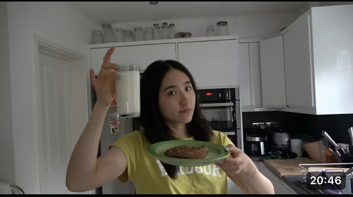 herinsites's tweet photo. [170726] YOUTUBE UPDATE

“Making Kang Ju Eun’s childhood cookies &amp; catch up”
🔗 https://t.co/mdkPPTRZmP 

#HERIN #헤린 #서헤린 https://t.co/oIBRHeb7Jf