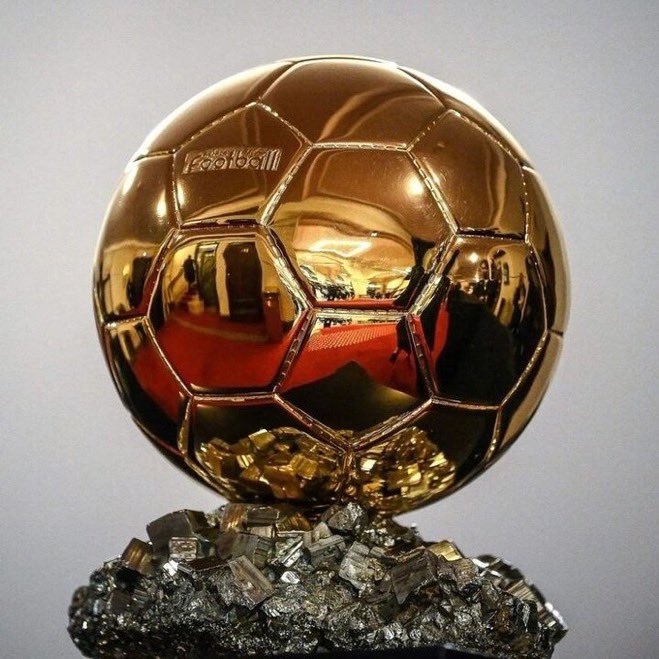 DanikRM_'s tweet photo. ¿Es una locura darle a este tío el balón de oro si España gana el mundial? https://t.co/qzULwXV20c