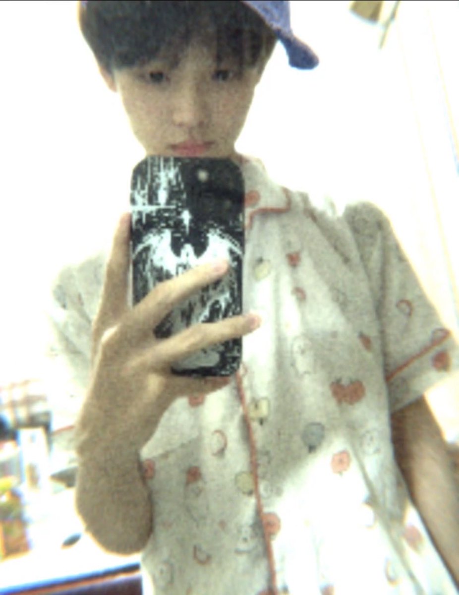 mmjln4's tweet photo. 如果有人可以接受我的小脾气 https://t.co/kNb7HVGqbe