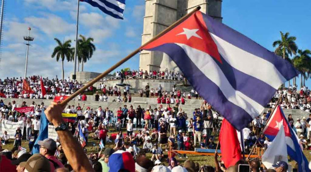 PartidoPCC's tweet photo. #CubaNoEsUnaAmenza, lo saben muy bien quienes emplean la mentira y realizan acusaciones infundadas para justificar la agresión multidimensional contra el pueblo cubano.  #CubaVencerá https://t.co/Y9XonGwEuB