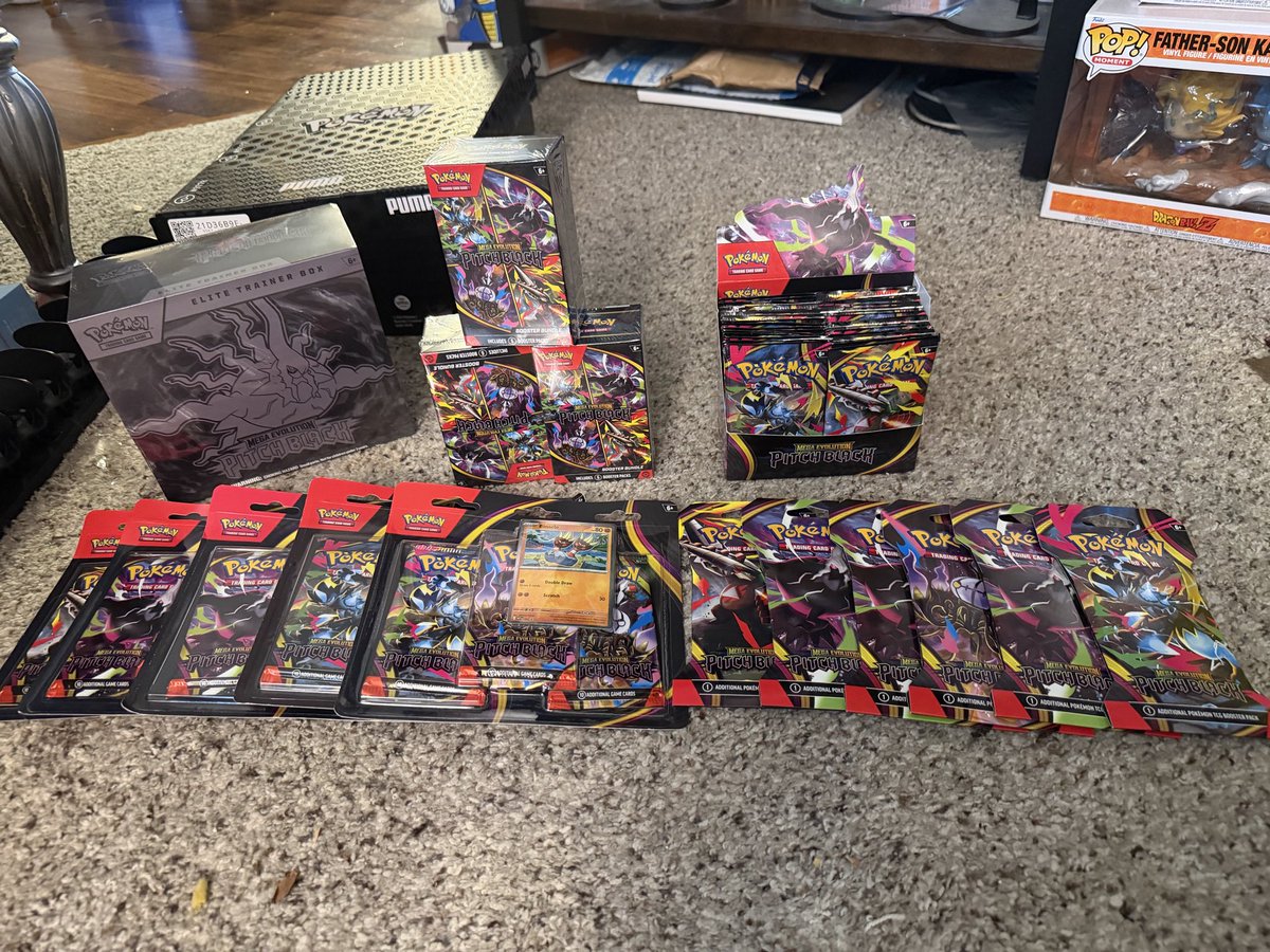 Palm710_'s tweet photo. PITCH BLACK RELEASE WAS GOOD TO ME! LETS PRAY FOR GOOD HITS! TOTAL FOR THIS HAUL WAS 420$!!! CMON MAN 🤞🏽🔥 https://t.co/odEdmURfZS