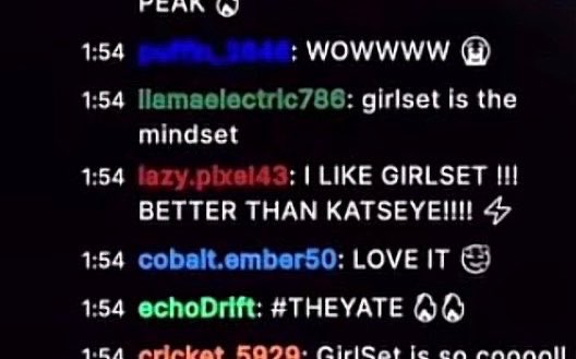 aliienatedd_'s tweet photo. @katsainz_ @maarzini this was in the chat mv https://t.co/nI3Aw1MnIW
