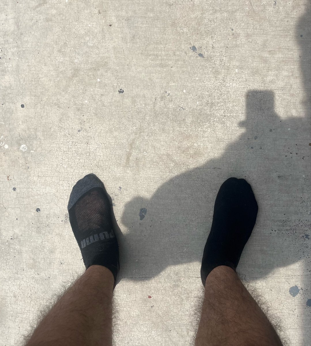 ivanga0016's tweet photo. I chose wrong my socks 😭 but my post morning run feet’s pic, hope @5ila5eth and @m0dest___ likes 🦶🏼 https://t.co/og1D3NTPJj