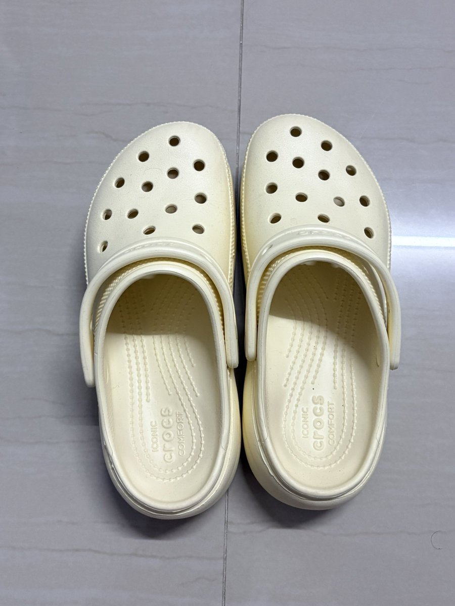 jisungbae05's tweet photo. crocs
size w7
650฿ รวมส่ง

ตามหา
#ส่งต่อcrocs #crocs #crocsthailand #ส่งต่อ #ส่งต่อรองเท้า #รองเท้ามือสอง https://t.co/XWPGtjxa7Z