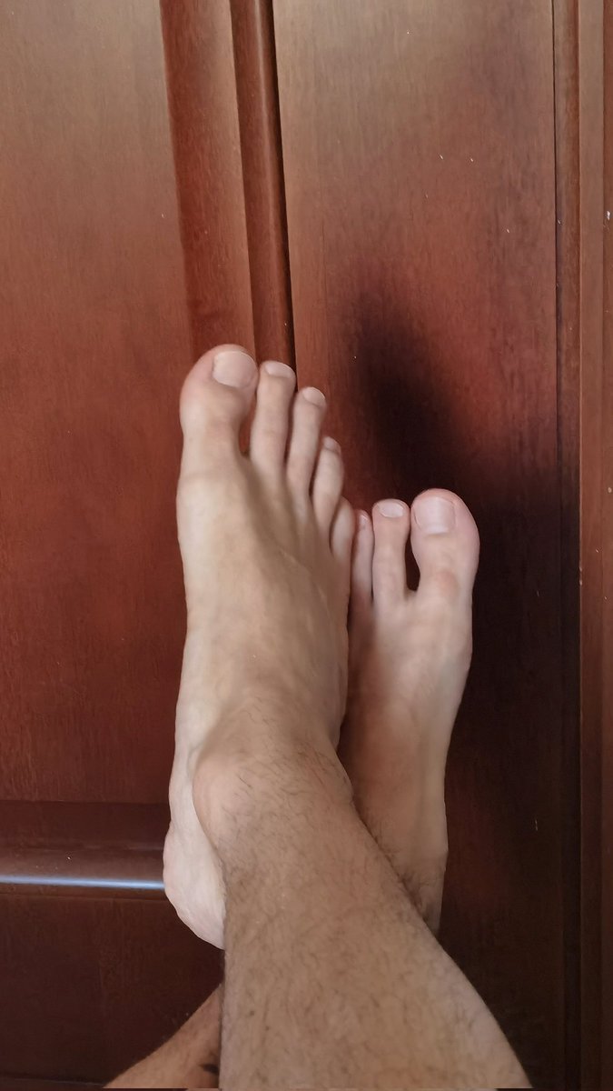 AlphabroM_L's tweet photo. Vorremmo vedere le vostre facce sotto la potenza di Master L.
Sbavate, è quello che potete fare
#cashmaster #cashslave #feetmaster #slave #malefeetfetish #moneyslave #moneymaster #malesfeet #pig #cashpig #piedi #malesfoot #footmaster #feetslave #leccapiedi https://t.co/gRCAJYyoJJ