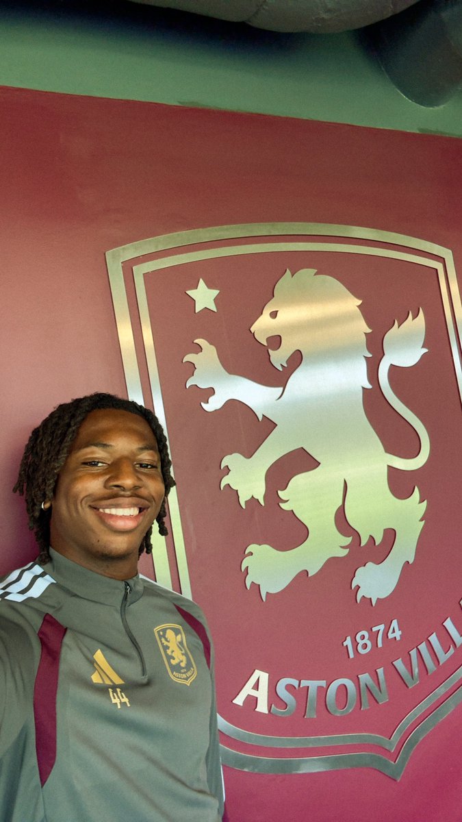 Aston Villa tweet media