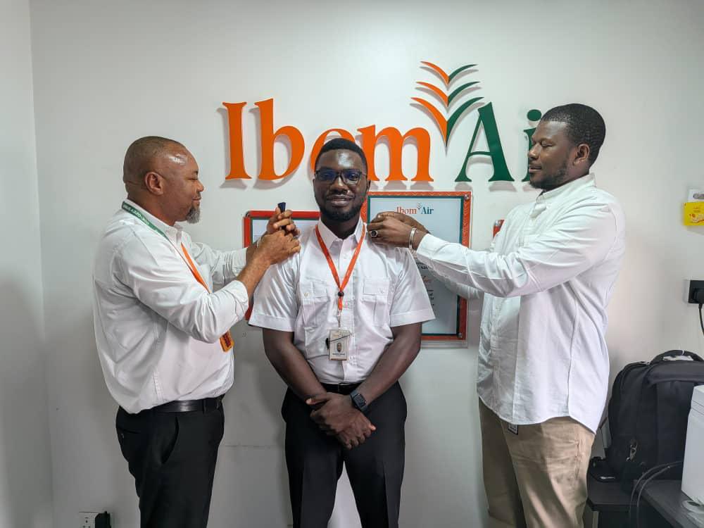 ibomairlines's tweet photo. 🔸Engr. Emediong Cosmas
🔸Engr. Wisdom Udoigwe
🔸Engr. Inyeneobong Essien 

Congratulations on this well-deserved achievement. Wishing you continued success as you reach even greater heights.

#IbomAir #TeamIbomAir #Aviation #Nigeria https://t.co/sGERbZ2y5R