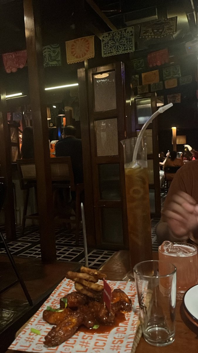 harpooping's tweet photo. drank https://t.co/qQzUCj8Sxy