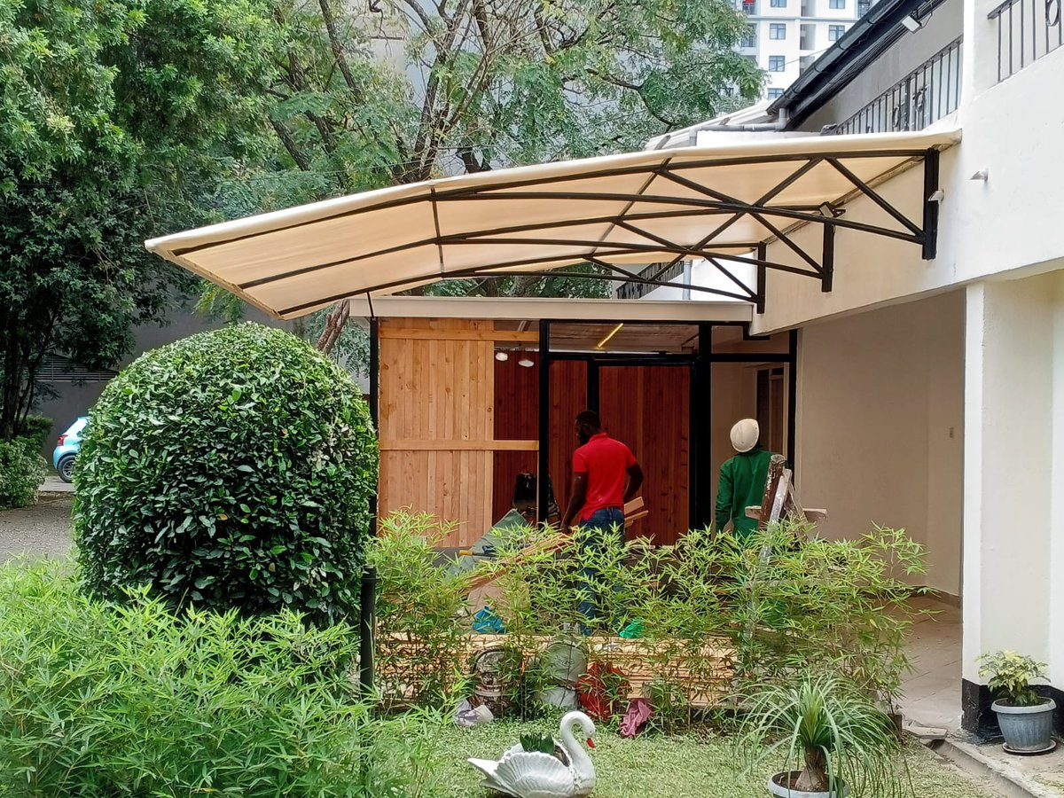 jacobngonga's tweet photo. New: Pergola Car Shade | Kilimani, Nairobi

Steel + timber pergola for sun/rain protection.
Mazeras stone ideal for pergolas &amp; verandas.

📞 0711 796374 / 0763 374796
https://t.co/whP8nQzbjN

#ConstructionKE #Kilimani #PergolaDesign #JongongaContractors https://t.co/LVbDf8WDQb