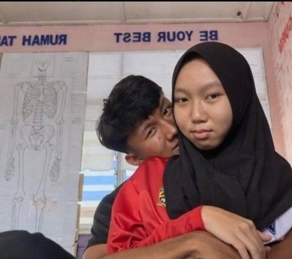 palavng's tweet photo. Budak Malaka pelajar Malay viral 

https://t.co/LnIaoXZx1H

https://t.co/uMAqQH2X5E

https://t.co/MwXJ12FseN

https://t.co/YSiR0BYc0r
Tel : https://t.co/VHKwIuy5bn

Kipas terangi desa spanyol trade-in kerja bersama global Piknik Lightplus Dr. Untung Widyatmoko LinkedIn #bokepindo https://t.co/rMUm3fehbL