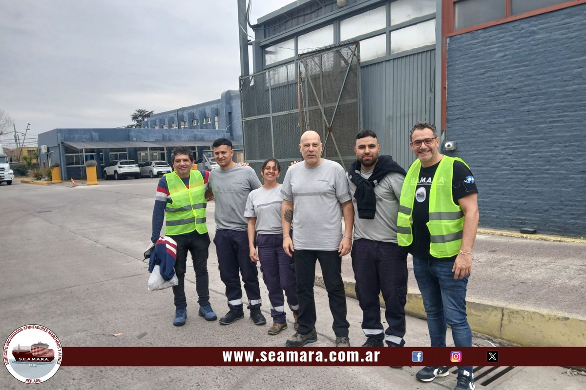 seamaraoficial's tweet photo. Los secretarios del #SEAMARA presente en Gate Priority: Fortaleciendo el diálogo y la gestión junto a los trabajadores
Recorrida por las instalaciones e intercambio directo y constructivo. Durante la visita, se abordó en profundidad la realidad laboral del sector, permitiendo https://t.co/cD7PfuQi1R
