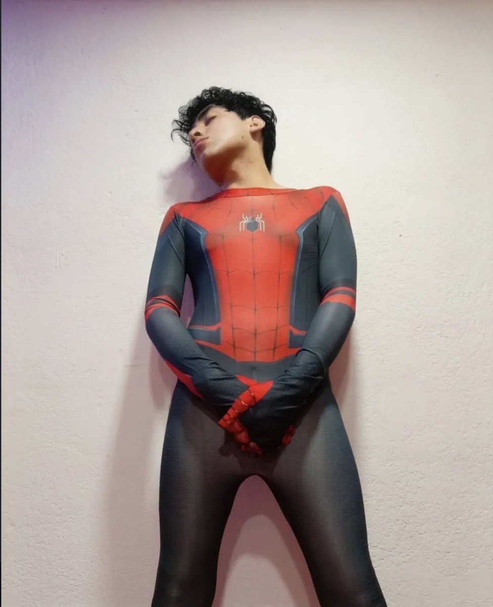 BORED_YS's tweet photo. @Cinemex 🕸️🕷️ https://t.co/EG8MuLBCim