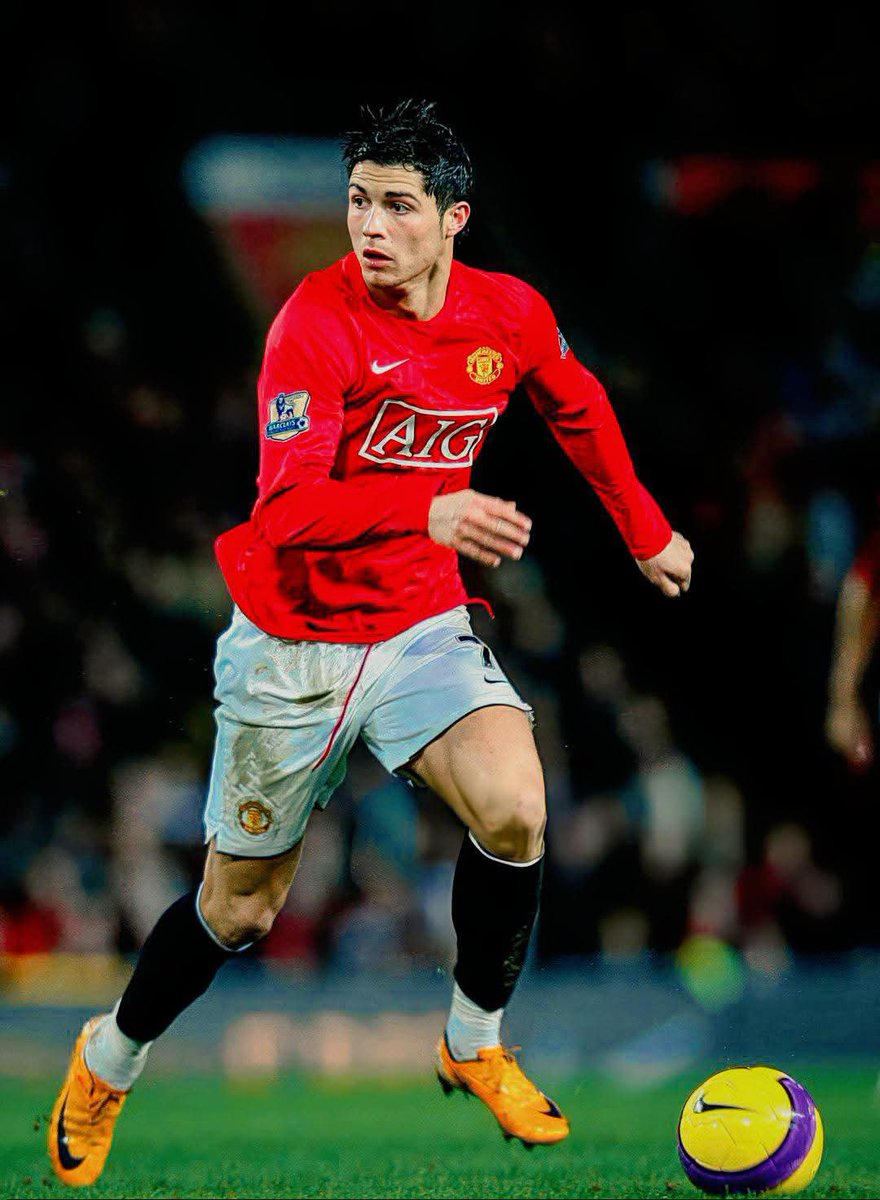 Ms_united_'s tweet photo. Cristiano @ Manchester United UEFA Champions League (2007-08), FIFA Club World Cup (2008).. Arsenal till now Zero UEFA! https://t.co/q8qjURiqBA