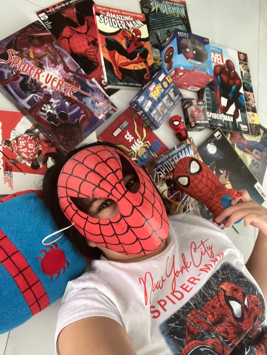 Normidoki's tweet photo. @Cinemex Una selfie no proyecta el fanatismo que tengo por Spider-man desde hace más de 20 años. Si cuento mi historia con Spidey no termino...pero aquí un poco de lo mucho que lo amo. https://t.co/Nm5L47Q0kh