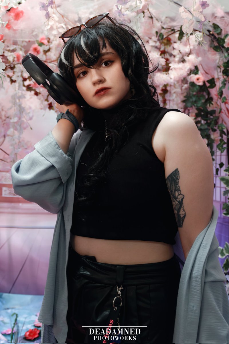 hunkiwa's tweet photo. By popular demand, first pic of summer outfit Lan is here! 🥺✨ https://t.co/jy3r4D9JjE