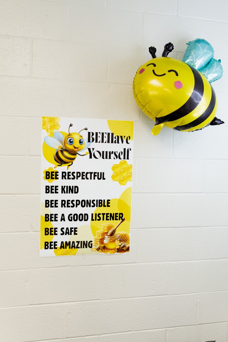 centralstate90's tweet photo. Here are pictures from our Discovery Day Camp, hosted by our 4-H educators, and Central State University students serving as counselors. The 4-H youth engaged many activities such as healthy eating and food demonstrations in the kitchen, and learning the importance of bees. https://t.co/Dc7xdHhIlu