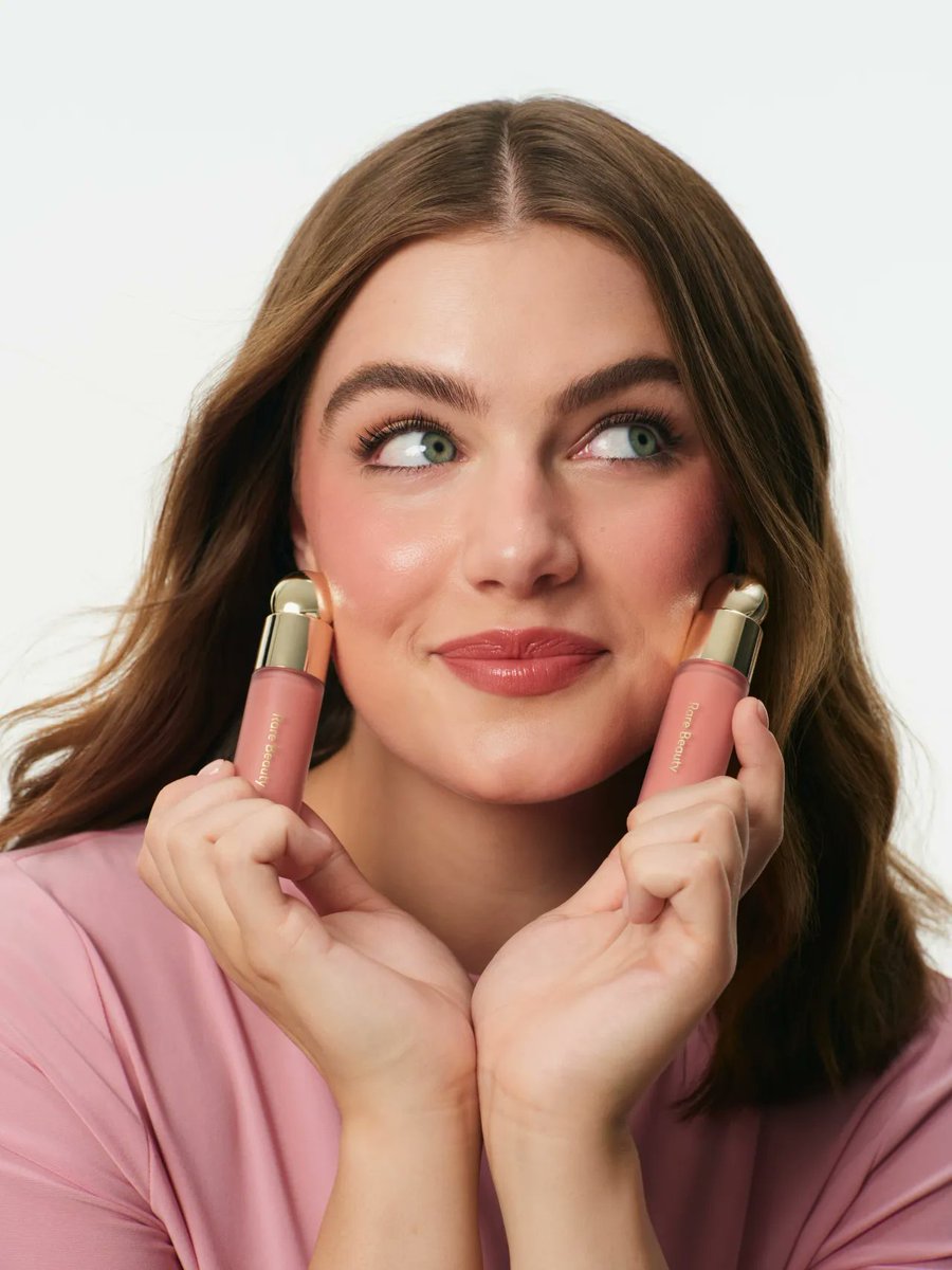 myfacehunter's tweet photo. Ella Bright Becomes Rare Beauty's First-Ever Ambassador for the Made You Blush Campaign - https://t.co/FaDOaCuj8o https://t.co/8tVpCre7eJ